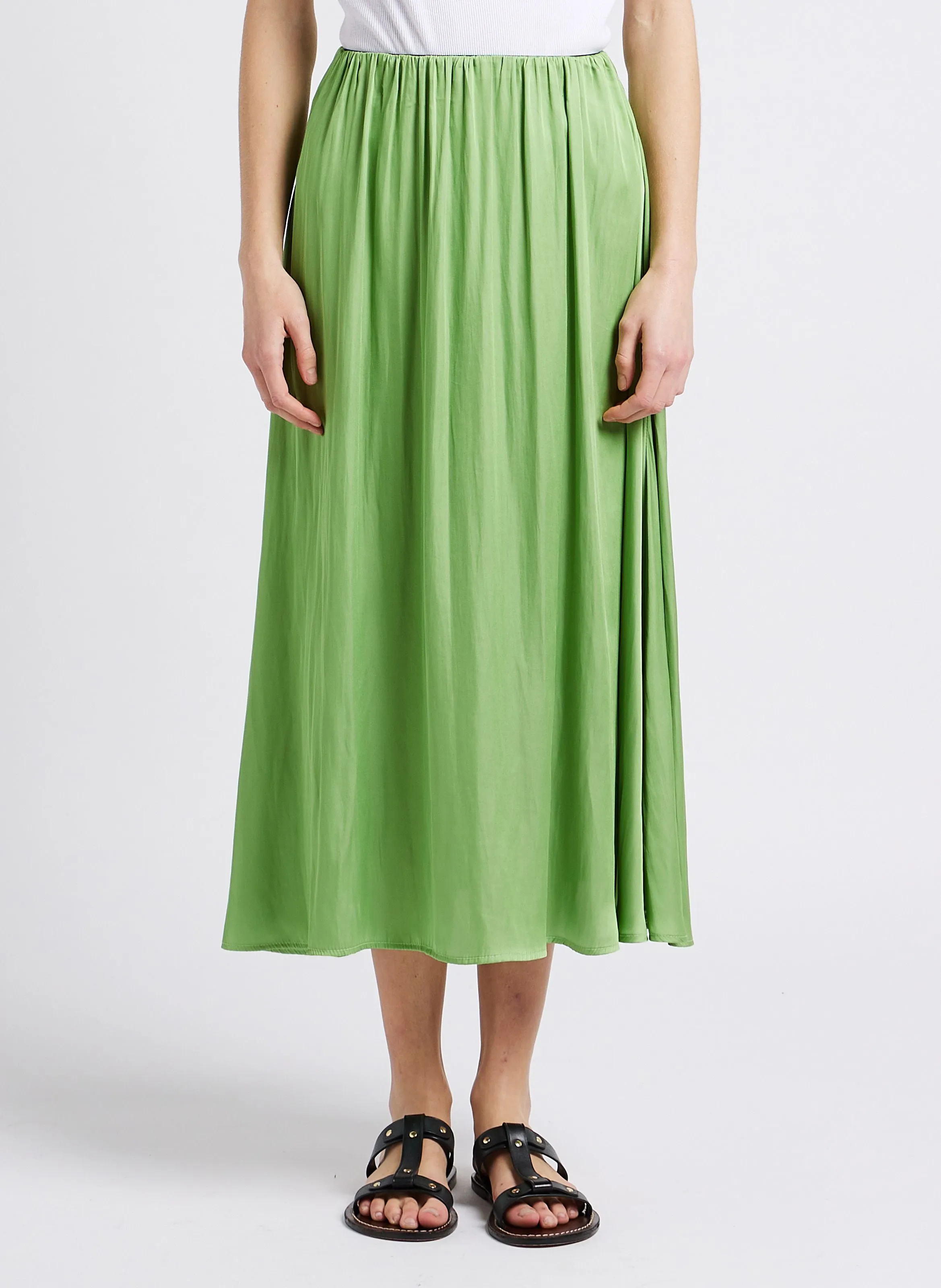 SEE U SOON Falda midi vaporosa satinada en verde